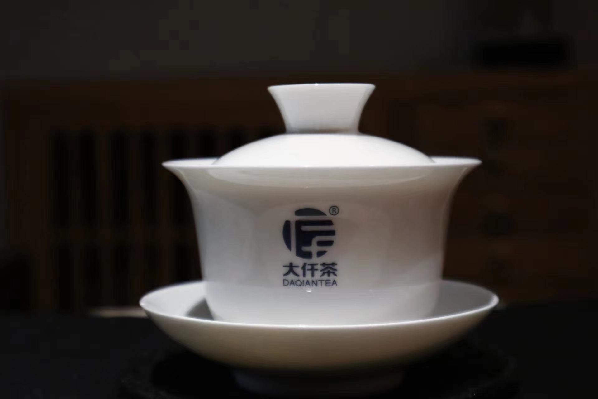 泡普洱茶最常用的器具是什么？
